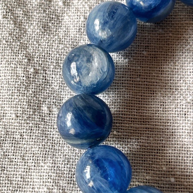 天然石　水晶　鹿の角　カイヤナイト　魔法の杖Ag77 Amazon.co.jp: クリスタルストーンの妖精の杖 | 天然水晶ミネラル石