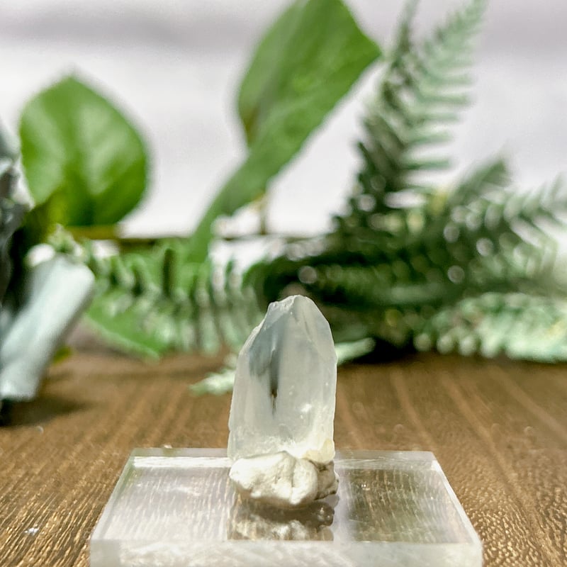 ブラジル・ミナスジェライス州産 ブルーターラクォーツ(リーベカイト