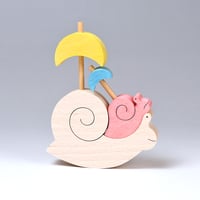 KA131　雨の日のカタツムリの親子