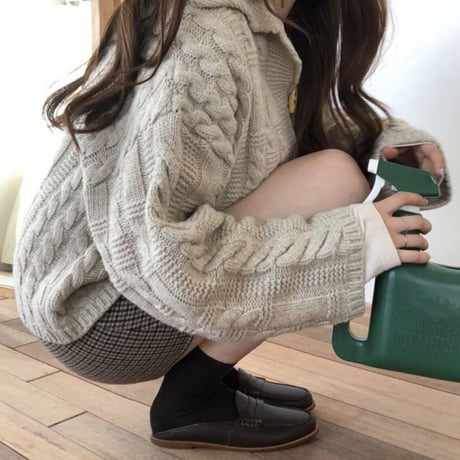 【ケーブル編みニット　カーディガン】2color