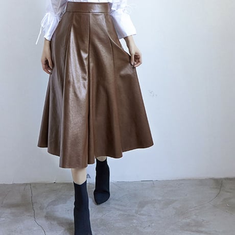 【フェイクレザースカート】3color