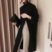 【フロントスリット　ロングセーター】