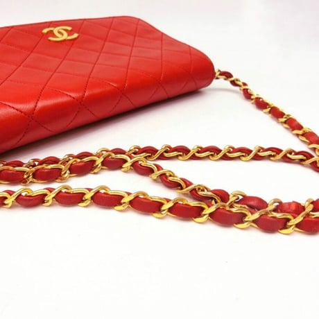 【CHANEL シャネル ミニマトラッセ  チェーンショルダー バッグ】