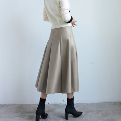 【フェイクレザースカート】3color