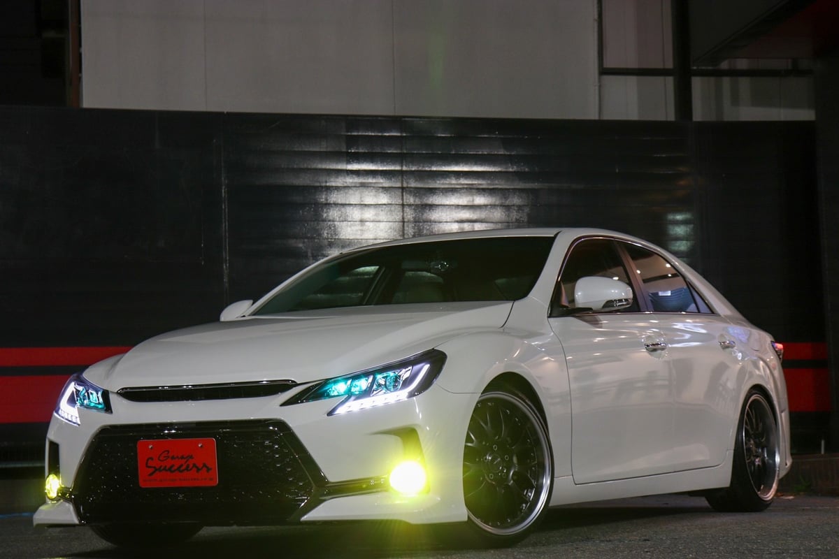 BRASH】TOYOTA GRX130 マークX / BRASH3眼カラーアイヘッドライト