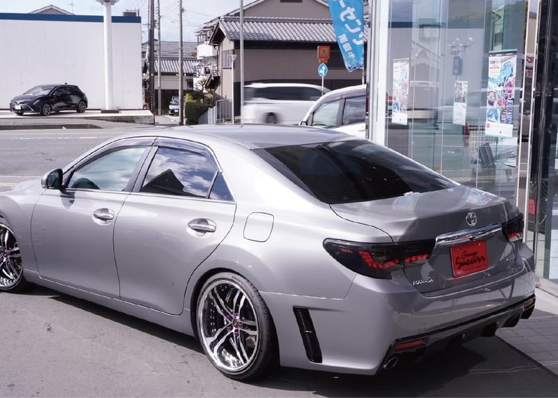 TOYOTA GRX130 マークX / 中期後期型 龍燐(リュウリン) テールランプ