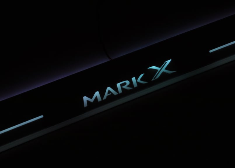 GRX130系 マークX 用 MARK X 光るスカッフプレート | custom shop