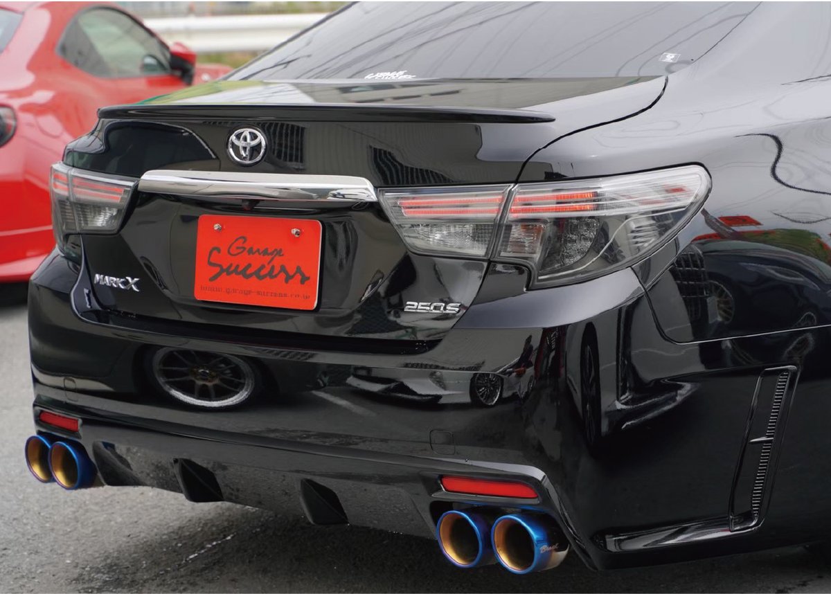 TOYOTA GRX130 マークX / 中期後期型 後期風テールランプ 社外品