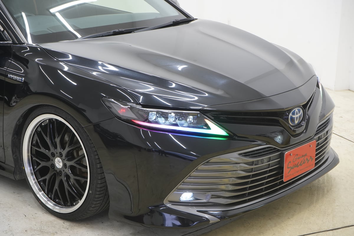 TOYOTA AXVH70 カムリ RGB 3眼ヘッドライト フルLED