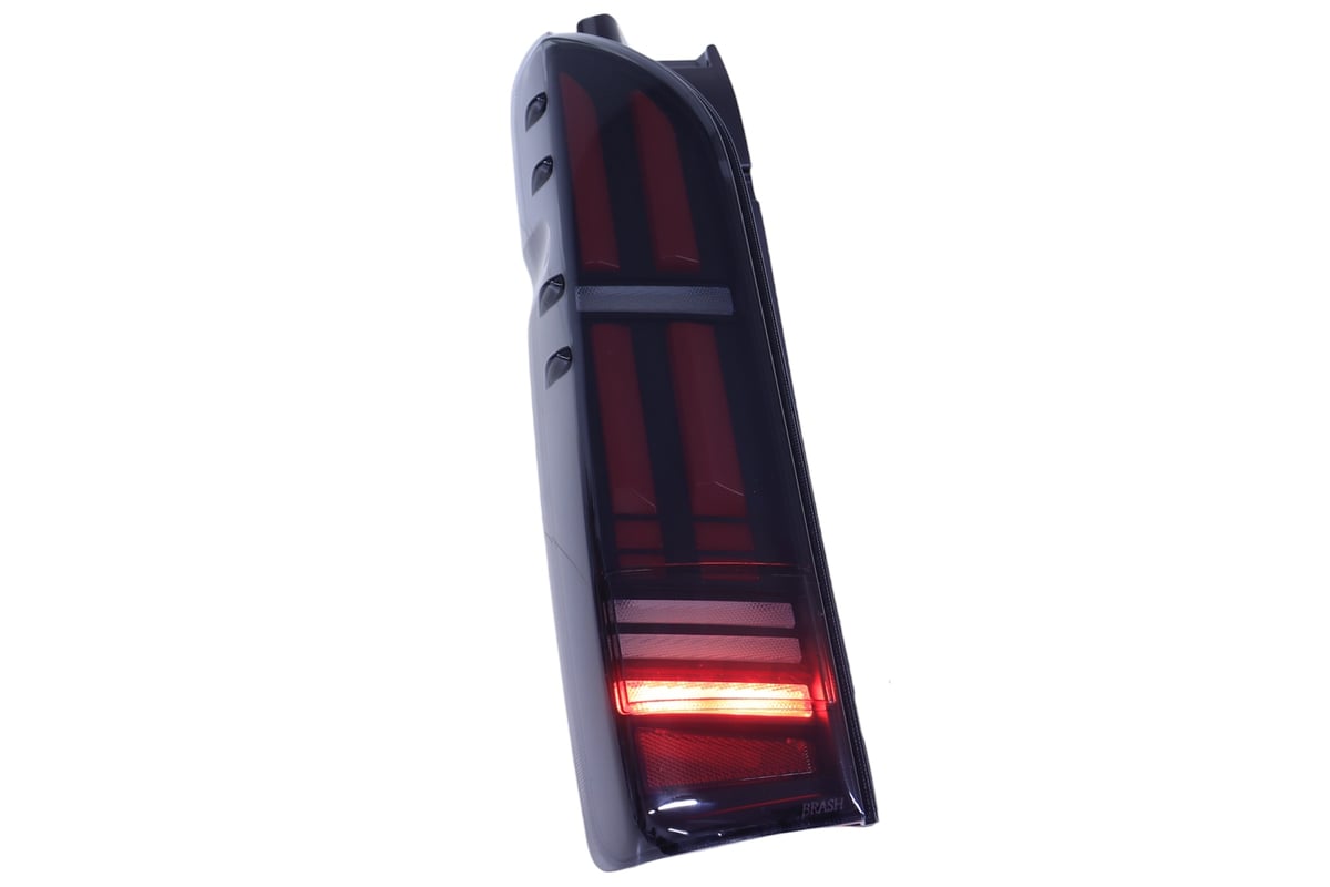 200系 ハイエース レジアスエース EIGHT-EYE テールランプ フル LED