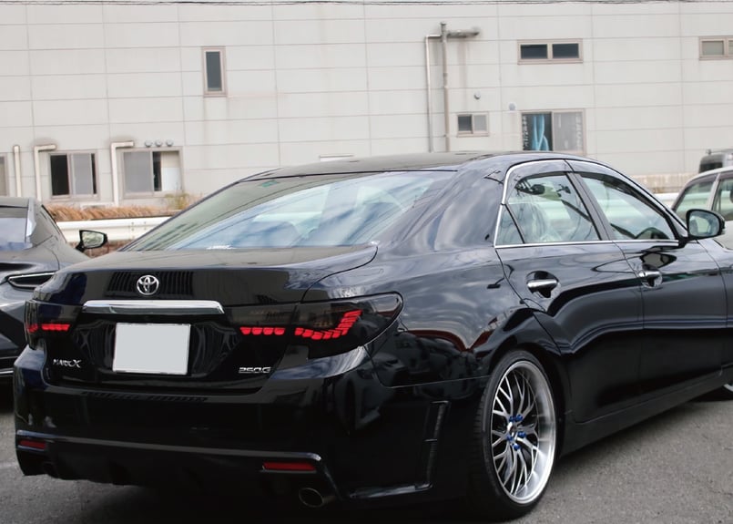 TOYOTA GRX130 マークX / 中期後期型 龍燐(リュウリン) テールランプ