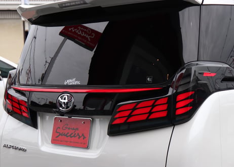 TOYOTA AGH30 アルファード ヴェルファイア フェザーテールランプ リアガーニッシュ オープニングモーション付 シーケンシャルウィンカー サイドマーカー リアフォグ【CH-3ALF4S#】