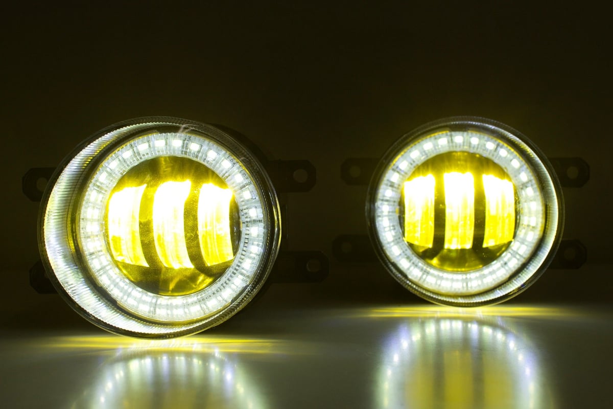 TOYOTA規格 LEDフォグランプ 2色切替機能(白/黄) イカリング付
