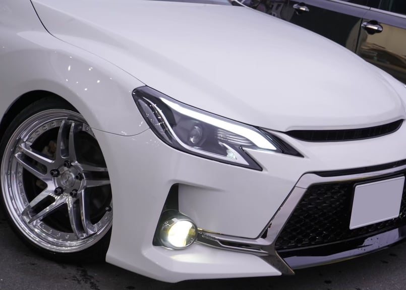 TOYOTA GRX130 マークX / 中期後期型 アイブロウヘッドライト