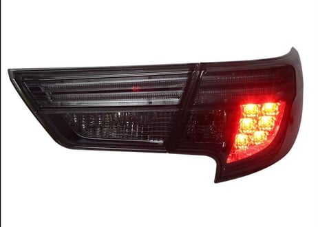 TOYOTA GRX130 マークX / 中期後期型 後期風テールランプ 社外品 ライトスモーク 【CH-NLCTL-01】
