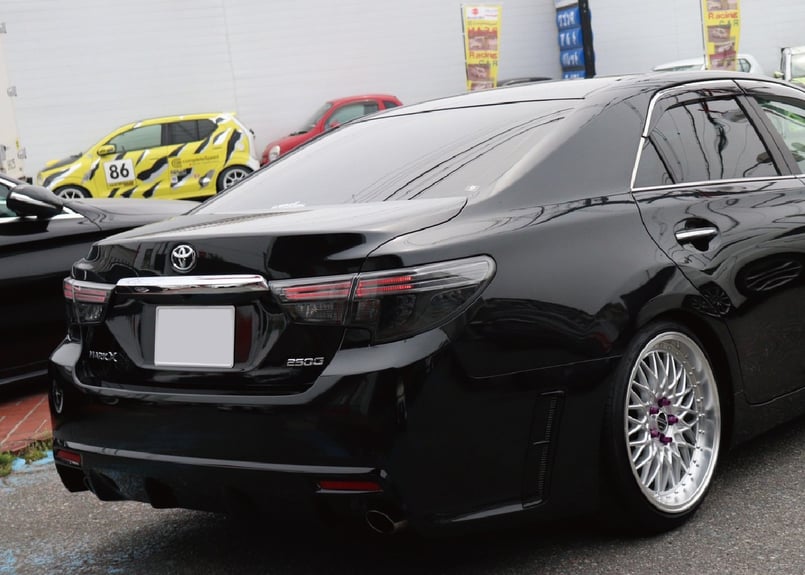 TOYOTA GRX130 マークX / 中期後期型 後期風テールランプ 社外品