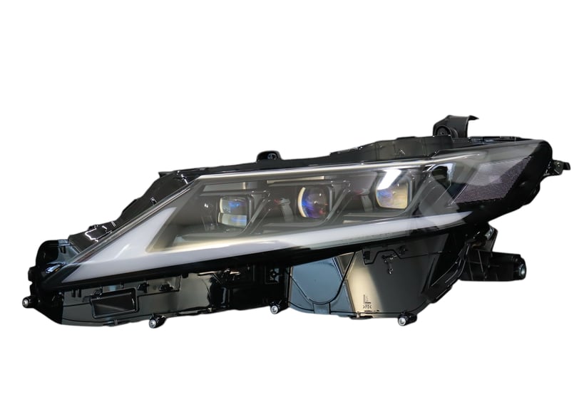 TOYOTA AXVH70 カムリ RGB 3眼ヘッドライト フルLED