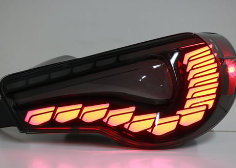【VLAND×BRASH 】TOYOTA ZN6 86 & SUBARU ZC6 BRZ / LEDテールランプ オープニングモーション付き シーケンシャルウィンカー【CH-Z6VS(R)TL】