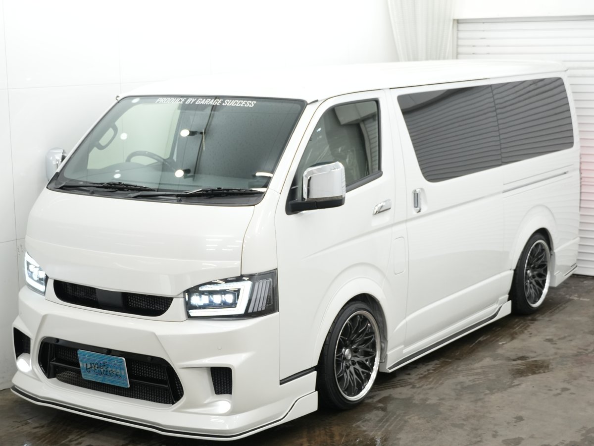 トヨタ 200系 ハイエース 20mm オーバーフェンダー 未塗 エアロパーツ