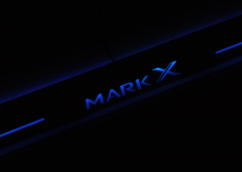 GRX130系 マークX 用 MARK X 光るスカッフプレート | custom shop