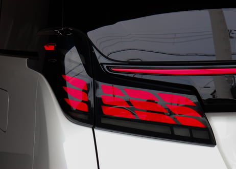 TOYOTA AGH30 アルファード ヴェルファイア フェザーテールランプ リアガーニッシュ オープニングモーション付 シーケンシャルウィンカー サイドマーカー リアフォグ【CH-3ALF4S#】