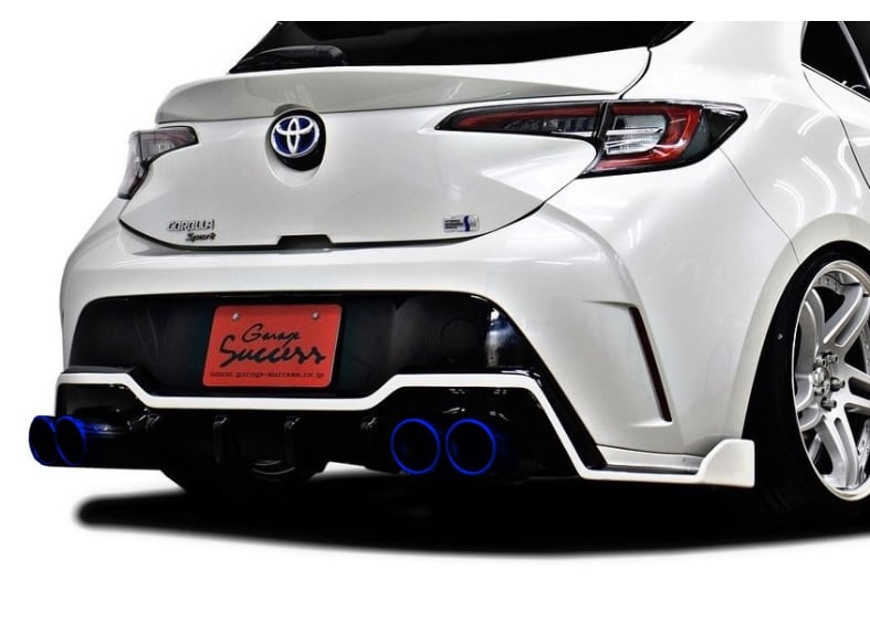 TOYOTA トヨタ カローラスポーツ 純正マフラー BRASH】トヨタ カローラスポーツ BRASH 4本出しマフラー チタン