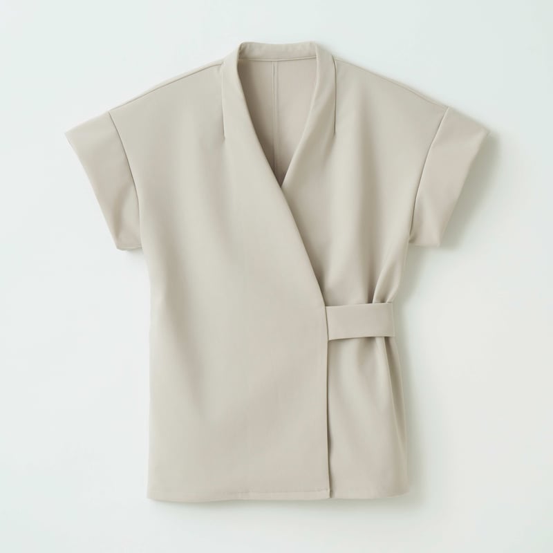 heau サロンウェア　制服　ブラック　Lサイズ Heau