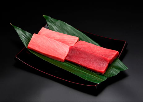 【特別企画】ナミビア沖漁獲　天上鮪ランク　脂キハダ　皮身（トロ）と赤身アイルランド沖漁獲　天上鮪　天然本鮪　中トロと赤身＋天上鮪あられ２Pセット