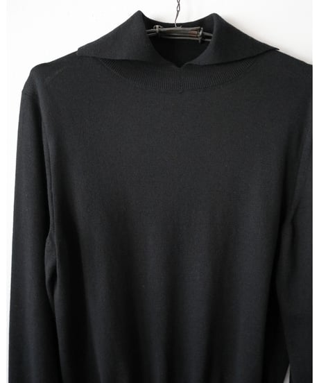R&D.M.Co- / M.W/C HIGH NECK WIDE COLLAR PULLOVER <Black>
