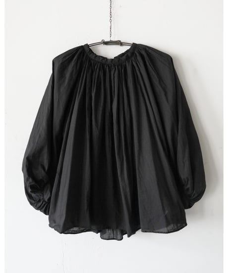 R&D.M.Co- / GARMENT DYE LAWN GATHER SMOCK <black>
