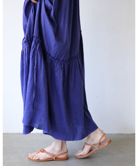 quitan / TWISTED TIERED DRESS <blue>