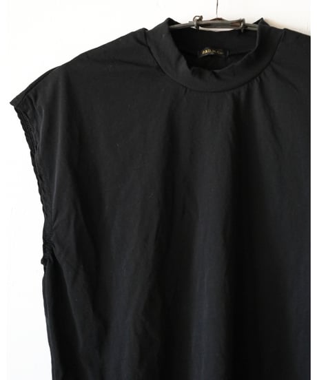 R&D.M.Co- / TWISTED FRENCH SLEEVE SHIRT <black>