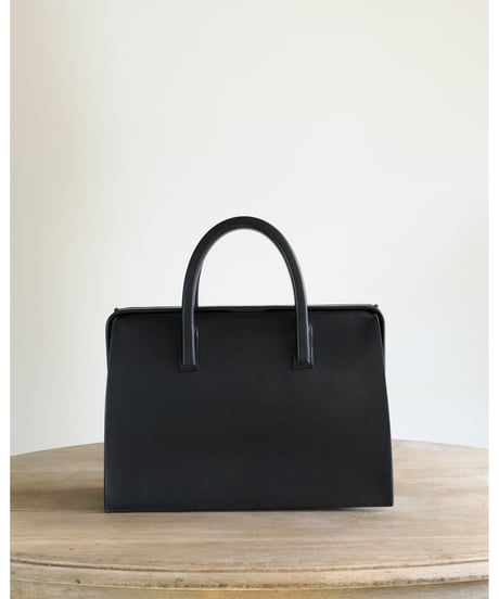 ヌ nu top frame bag Sサイズ 口枠鞄 CATEGORY ヌ | AUTHOR