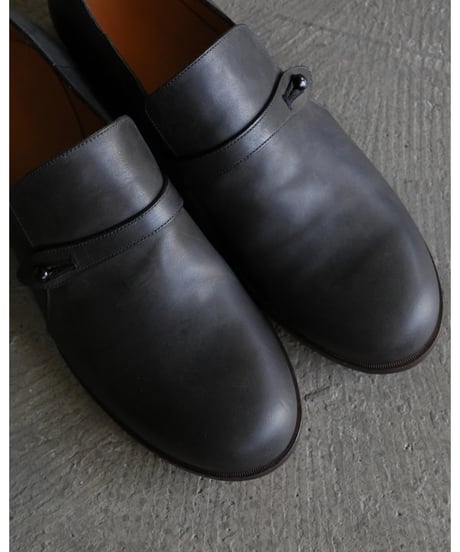 forme / Button strap shoes <fm-24>