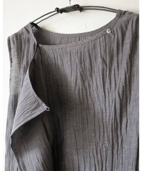 Koton / RC/Siスリットブラウス <charcoal grey>