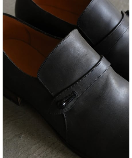 forme / Button strap shoes <fm-24>