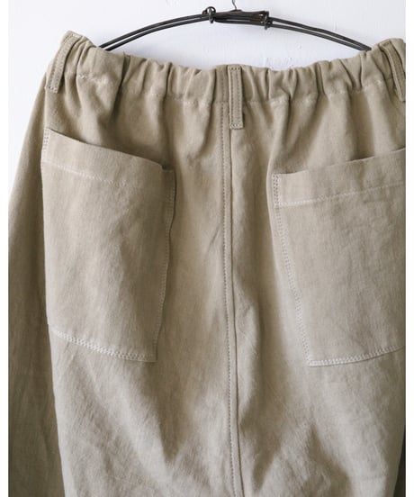 kläuse / Loose Fitting Tapered Trousers “Wide2”  <beige>