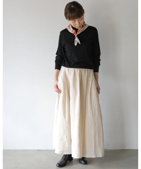 R&D.M.Co- / DENSELY LINEN TUCK LONG SKIRT <antique white>