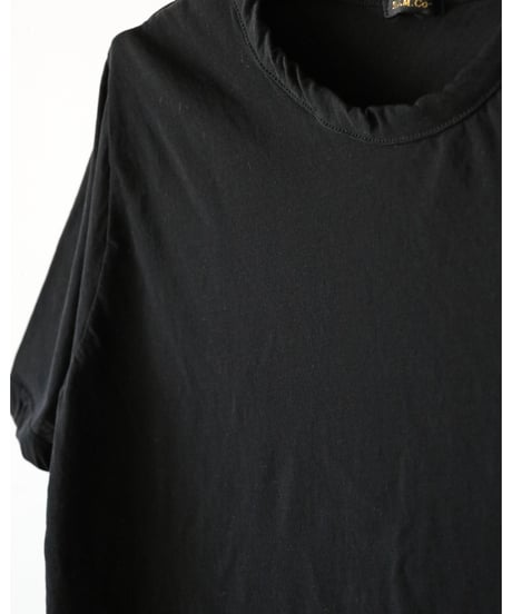 R&D.M.Co- / TWISTED H/T SHIRT <black>