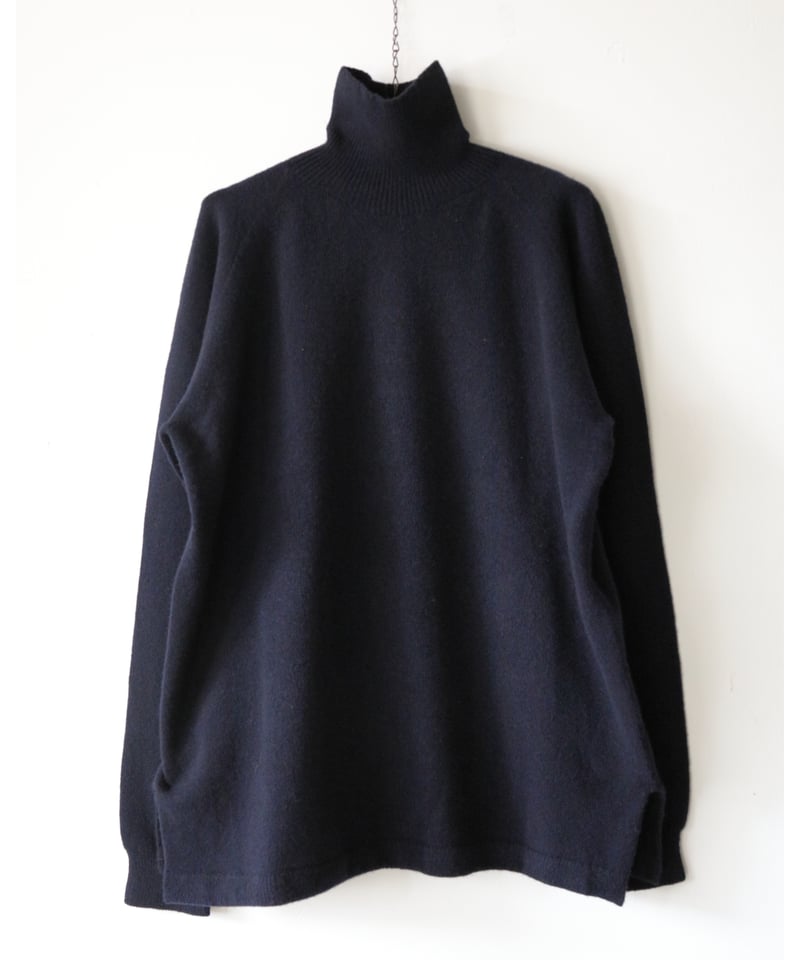 MITTAN / ウルグアイウールタートルセーター <濃紺> | AUTHOR