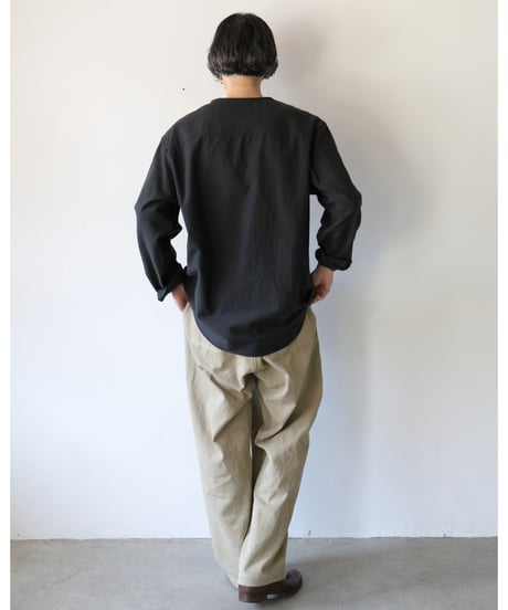 kläuse / Loose Fitting Tapered Trousers “Wide2”  <beige>