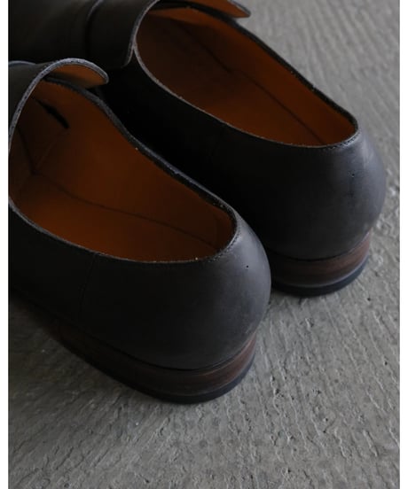 forme / Button strap shoes <fm-24>