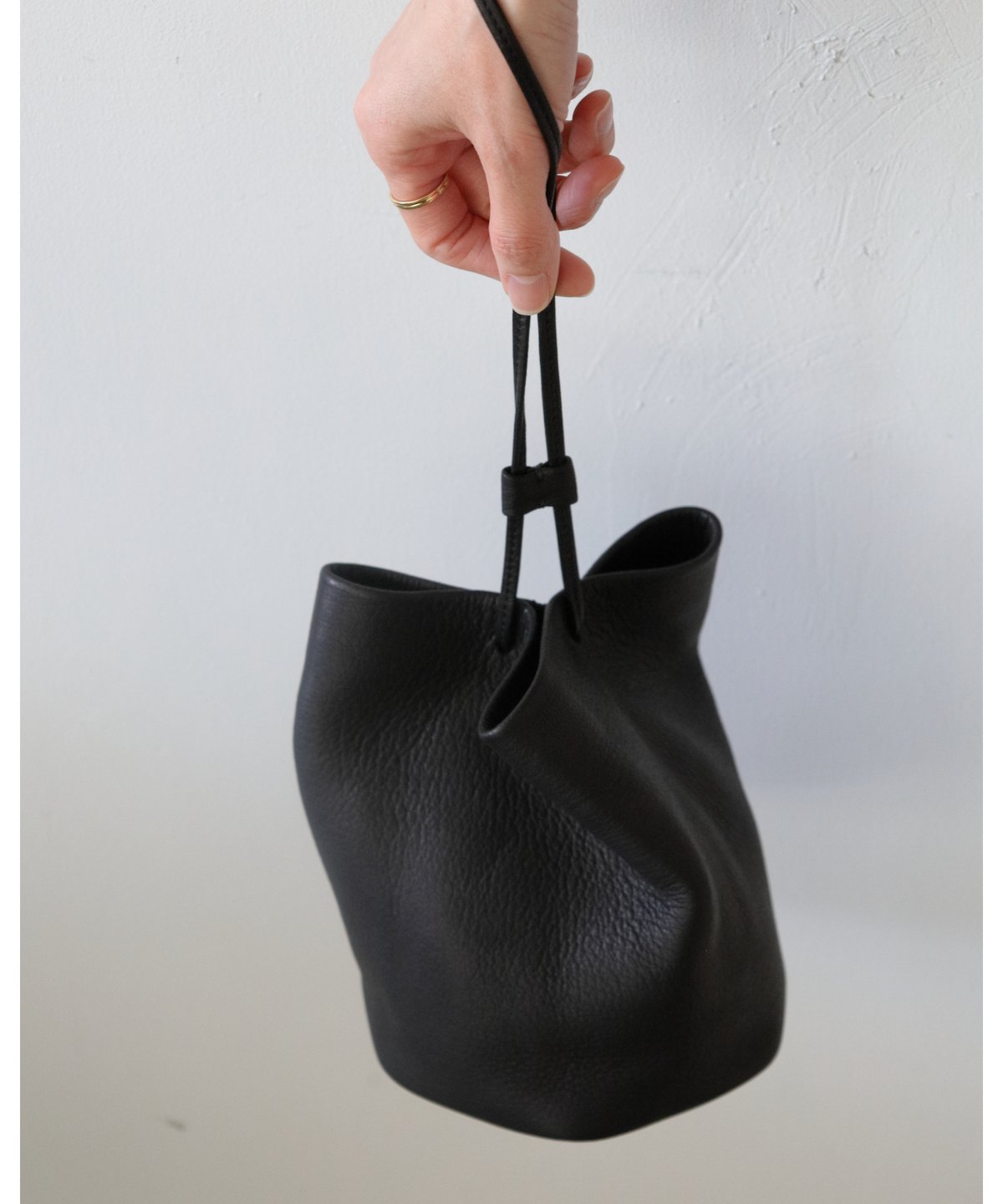 ヌ　Lantan bag shoulder　バッグ　鞄 ヌ / Lantan bag hand <black> | AUTHOR