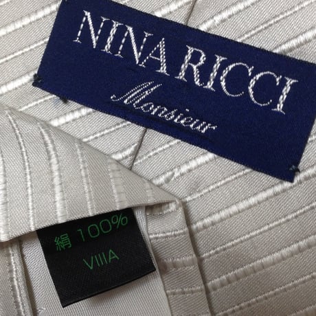ニナリッチ NINA RICCI 微光沢 ネクタイ シルク100% 斜めストライプ レジメンタル ライトグレー系 T-009327