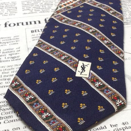 イヴサンローラン Yves Saint Laurent YSL 微光沢 ネクタイ イタリア製 シルク100% 斜めストライプ レジメンタル パターン柄 ミックス V-006007