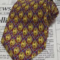 グッチ GUCCI 美品 未使用品 微光沢 ネクタイ イタリア製 シルク100% パターン柄 ワインレッド系ベース 赤系 G-004863
