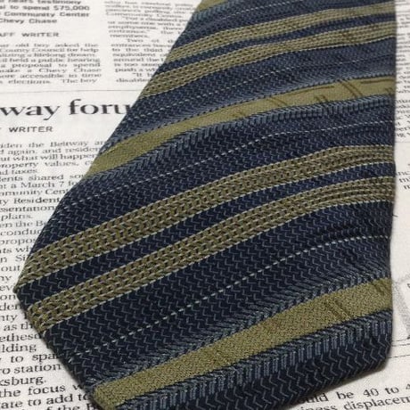 ジョルジオアルマーニ GIORGIO ARMANI 美品 微光沢 ネクタイ イタリア製 シルク100% 斜めストライプ レジメンタル ミックス V-006003