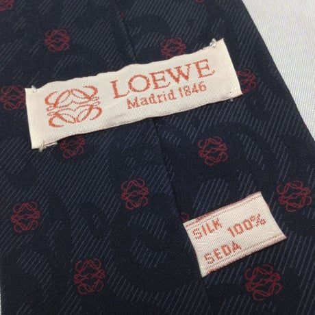 ロエベ LOEWE 美品 微光沢 ネクタイ シルク100% パターン柄 黒系 ブラック系 D-008539