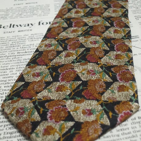エルメネジルドゼニア Ermenegildo Zegna 良品 ネクタイ イタリア製 シルク100% 花柄 大剣裏斜めストライプ柄 ミックス R-005699