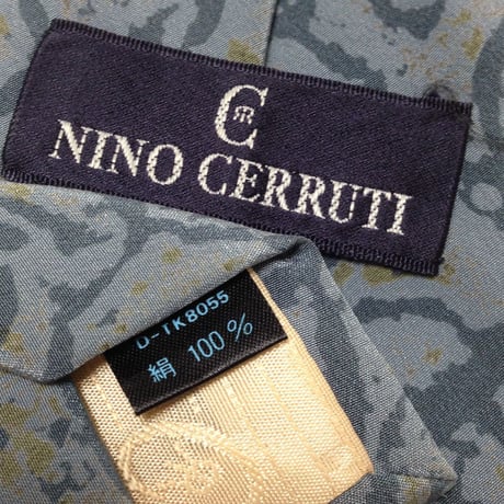 ニノセルッティ NINO CERRUTI 美品 微光沢 ネクタイ シルク100% 総柄 青系 ブルー系 U-009359